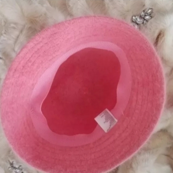 MODCLOTH PINK SORBET ANGORA BUCKET HAT - Picture 4 of 6